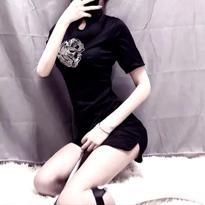 哈啰你好喵海报
